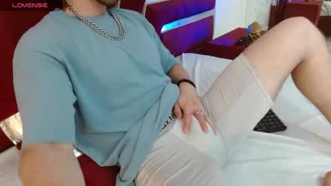 Snapshot of axel_porn_ chatting on 16, 5, 2026 Axel online show from 16, 5, 2026