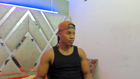 AXEL SILVA online show from 6, 3, 2025