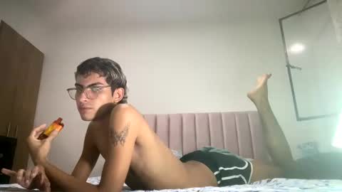 Axel  online show from 3, 1, 2025