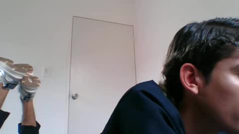 Axel  online show from 7, 2, 2025