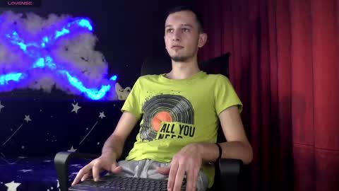 Axxel online show from 4, 12, 2025