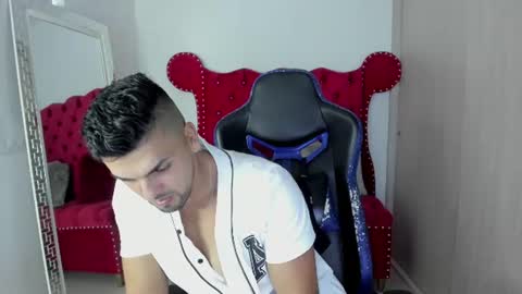Axel online show from 7, 7, 2026