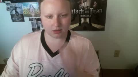 Snapshot of axisgray chatting on 27, 6, 2026 Axis Gray online show from 27, 6, 2026