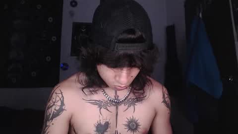 Snapshot of axl_kush_ chatting on 16, 12, 2025 Axel Kush online show from 16, 12, 2025