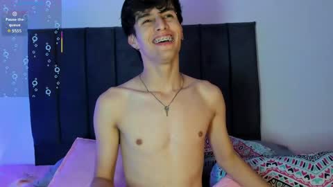 Snapshot of axxxel_twink chatting on 27, 4, 2026 Axxxel online show from 27, 4, 2026