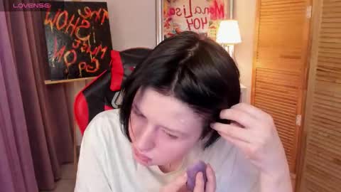 ayaks online show from 5, 11, 2025