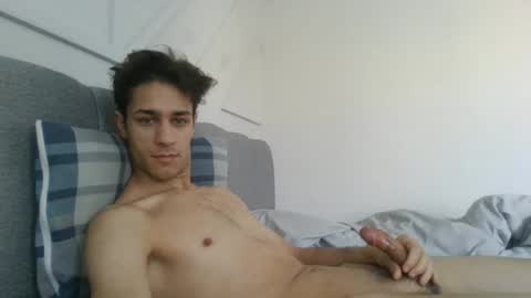 Snapshot of ayazdemir chatting on 3, 1, 2025 Ayaz online show from 3, 1, 2025