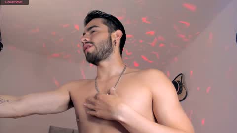 AYDAN STIVEN OF AYDANSTIVEN online show from 10, 3, 2025