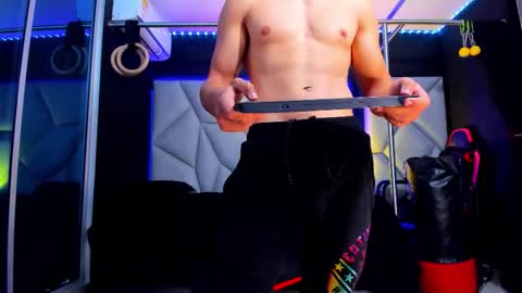 Snapshot of aydenmillerdom chatting on 3, 12, 2025 Ayden Miller online show from 3, 12, 2025