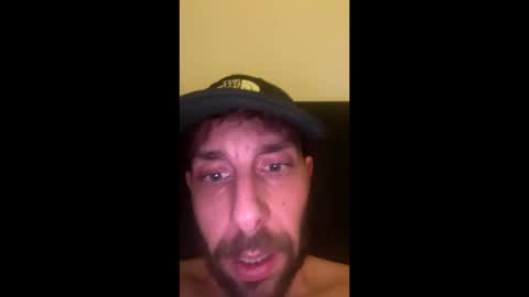 Snapshot of ayeeemmc chatting on 29, 10, 2025 Ayeeemmmc online show from 29, 10, 2025