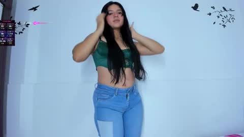 Snapshot of ayheleen_sexygirl3 chatting on 10, 10, 2025 Mariana online show from 10, 10, 2025