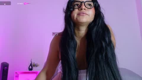 Snapshot of ayheleen_sexygirl3 chatting on 10, 6, 2026 Mariana online show from 10, 6, 2026