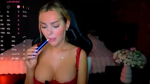  Ayla Demir  online show from 9, 7, 2026