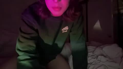 Snapshot of ayla_irene chatting on 17, 7, 2026 ayla irene online show from 17, 7, 2026
