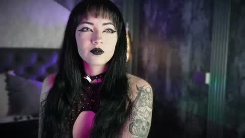 Snapshot of aylen_darkmoor chatting on 16, 6, 2026 Aylen online show from 16, 6, 2026