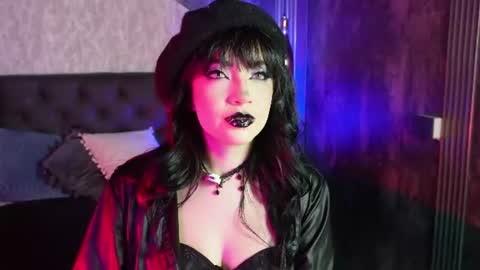 Snapshot of aylen_darkmoor chatting on 7, 7, 2026 Aylen online show from 7, 7, 2026