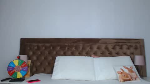 Snapshot of aylinhoney chatting on 17, 9, 2025 Aylin online show from 17, 9, 2025