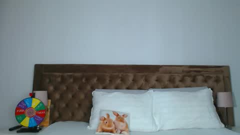 Snapshot of aylinhoney chatting on 6, 10, 2025 Aylin online show from 6, 10, 2025