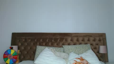 Snapshot of aylinhoney chatting on 17, 10, 2025 Aylin online show from 17, 10, 2025