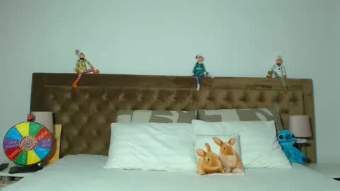 Snapshot of aylinhoney chatting on 9, 11, 2025 Aylin online show from 9, 11, 2025