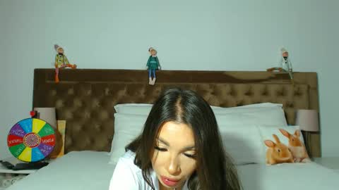 Snapshot of aylinhoney chatting on 29, 11, 2025 Aylin online show from 29, 11, 2025