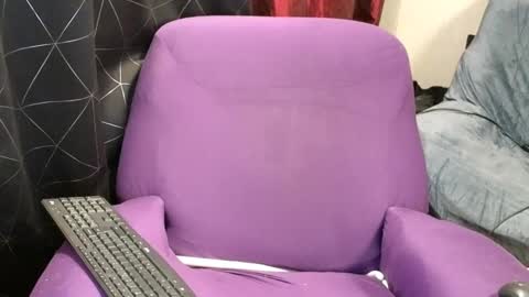 Snapshot of aymarsensual chatting on 2, 2, 2025 Dominatrix Queen online show from 2, 2, 2025