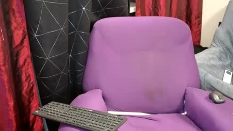 Snapshot of aymarsensual chatting on 15, 2, 2025 Dominatrix Queen online show from 15, 2, 2025