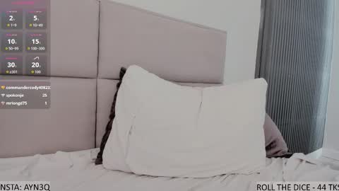 Snapshot of ayn3q chatting on 2, 2, 2026 AYNEK fansly online show from 2, 2, 2026