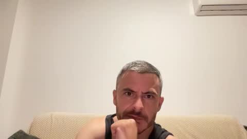 Snapshot of aysha1214 chatting on 18, 9, 2025 HotwifeAysha online show from 18, 9, 2025