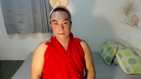 ayumi online show from 6, 4, 2026