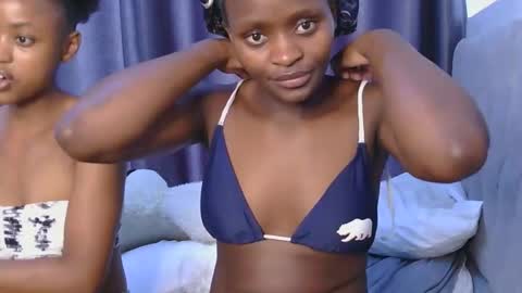 Snapshot of azalea46 chatting on 31, 10, 2025 Azalea online show from 31, 10, 2025