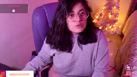 Snapshot of azamy_12 chatting on 15, 12, 2025 Amanda online show from 15, 12, 2025