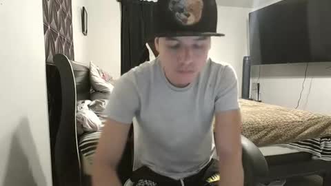 azell19 online show from 19, 1, 2026