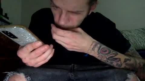 azlee87 online show from 5, 2, 2026