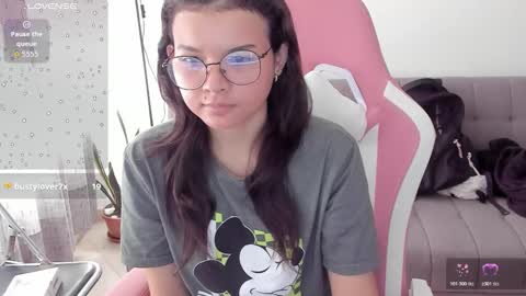 Snapshot of azu_chan chatting on 27, 3, 2026 Azu online show from 27, 3, 2026