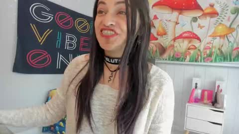 Snapshot of azucenaxxxgp chatting on 28, 10, 2025 Azucena R online show from 28, 10, 2025