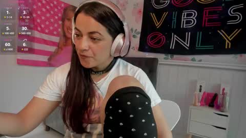 Snapshot of azucenaxxxgp chatting on 30, 10, 2025 Azucena R online show from 30, 10, 2025