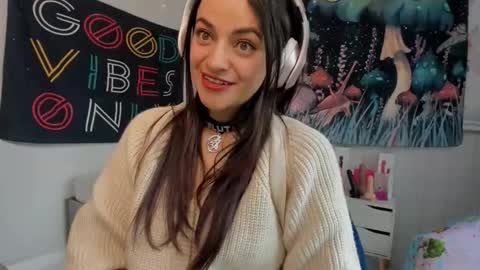 Snapshot of azucenaxxxgp chatting on 6, 11, 2025 Azucena R online show from 6, 11, 2025