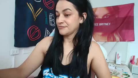 Snapshot of azucenaxxxgp chatting on 28, 4, 2026 Azucena R online show from 28, 4, 2026