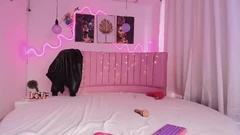 PRINCESS AZUL. online show from 26, 12, 2024