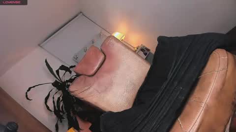 Snapshot of azulawitch chatting on 18, 4, 2026 azulawitch online show from 18, 4, 2026