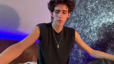 Snapshot of azulyfucsia chatting on 11, 10, 2025 nice boy online show from 11, 10, 2025
