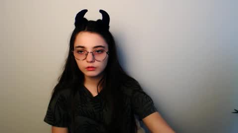 azumi_chan_ online show from 3, 12, 2025