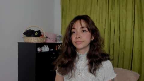 Snapshot of azumi_saan chatting on 28, 4, 2026 azumi saan online show from 28, 4, 2026