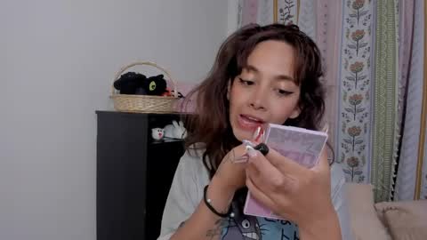Snapshot of azumi_saan chatting on 6, 5, 2026 azumi saan online show from 6, 5, 2026
