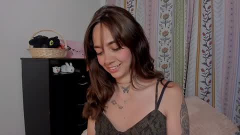 Snapshot of azumi_saan chatting on 9, 5, 2026 azumi saan online show from 9, 5, 2026