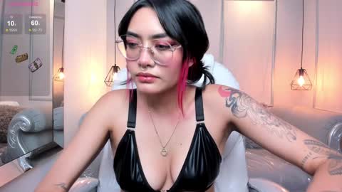 Snapshot of azurakindong chatting on 14, 12, 2024 Azura online show from 14, 12, 2024