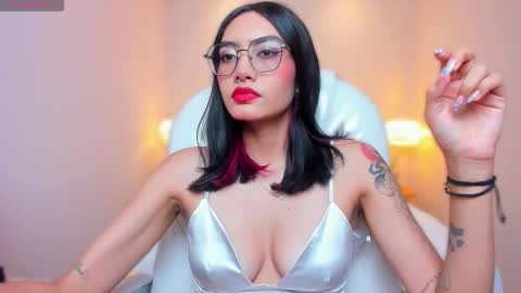 Azura online show from 18, 3, 2026