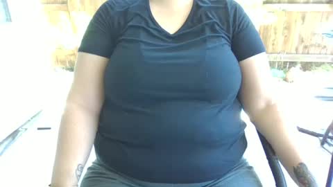 Snapshot of azuregoddess chatting on 23, 5, 2026 azuregoddess online show from 23, 5, 2026