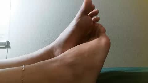 Snapshot of azuregoddess chatting on 26, 5, 2026 azuregoddess online show from 26, 5, 2026
